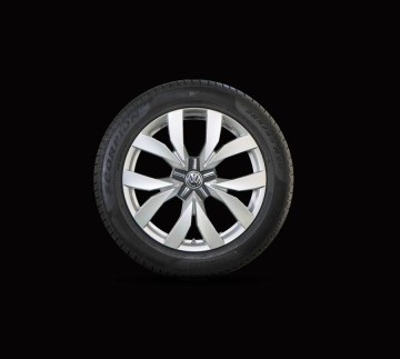 265/60R18 Kumho Solus KL21