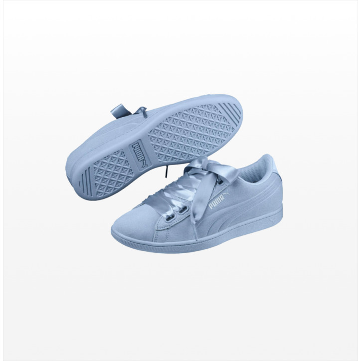 حذاء بوما الوردي